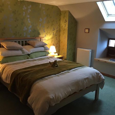 Lodge At Lochside Bridgend of Lintrathen Esterno foto